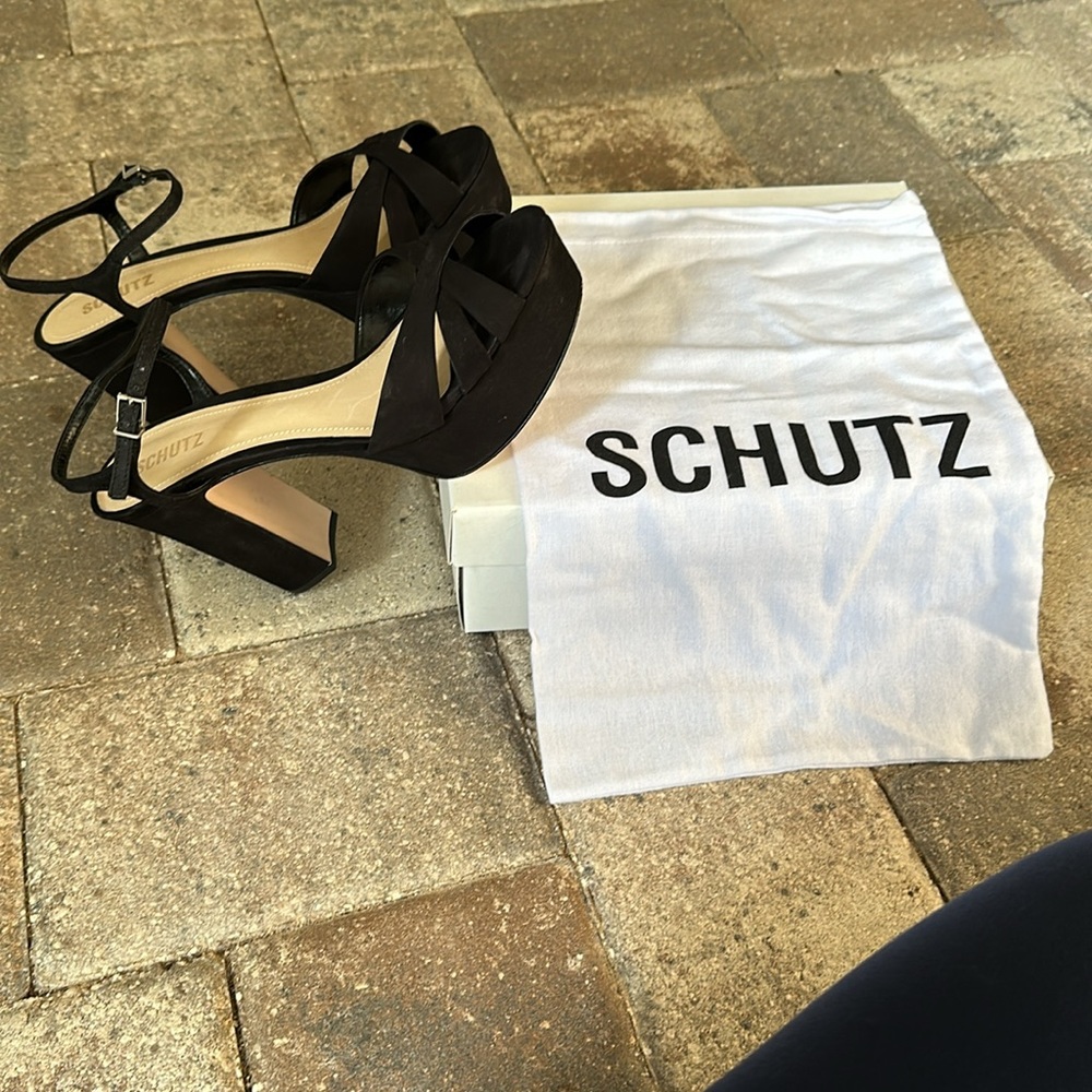 black suede SCHUTZ PUMPS - Picture 3 of 5